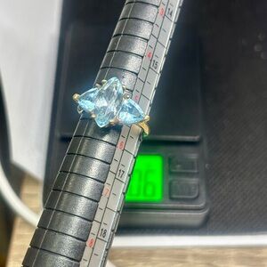 10K Yellow Gold Blue Topaz Ring, size 5.5